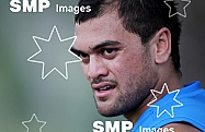 Karmichael Hunt in action during his first official training session for the Gold Coast Football Club at Carrara Stadium.AFL Training , Gold Coast , Queensland ,  Australia . Wednesday 2 June 2010 . Photo: Â© JASON O'BRIEN / SMP IMAGES