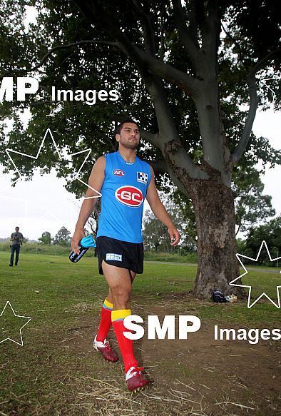 Karmichael Hunt in action during his first official training session for the Gold Coast Football Club at Carrara Stadium.AFL Training , Gold Coast , Queensland ,  Australia . Wednesday 2 June 2010 . Photo: Â© JASON O'BRIEN / SMP IMAGES