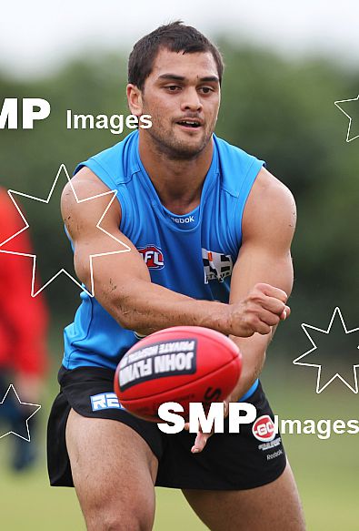 Karmichael Hunt in action during his first official training session for the Gold Coast Football Club at Carrara Stadium.AFL Training , Gold Coast , Queensland ,  Australia . Wednesday 2 June 2010 . Photo: Â© JASON O'BRIEN / SMP IMAGES