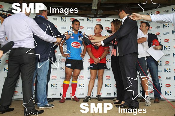 Karmichael Hunt in action during his first official training session for the Gold Coast Football Club at Carrara Stadium.AFL Training , Gold Coast , Queensland ,  Australia . Wednesday 2 June 2010 . Photo: Â© JASON O'BRIEN / SMP IMAGES