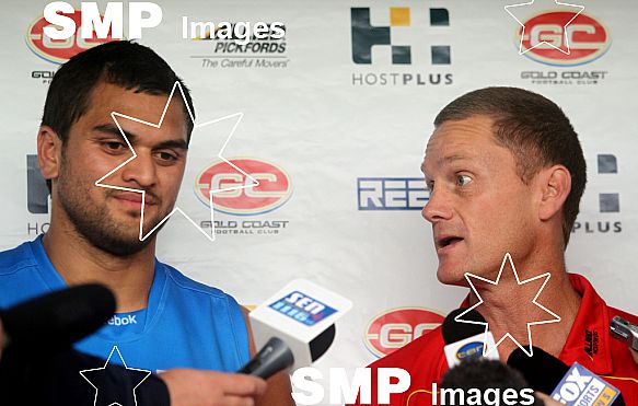 Karmichael Hunt in action during his first official training session for the Gold Coast Football Club at Carrara Stadium.AFL Training , Gold Coast , Queensland ,  Australia . Wednesday 2 June 2010 . Photo: Â© JASON O'BRIEN / SMP IMAGES