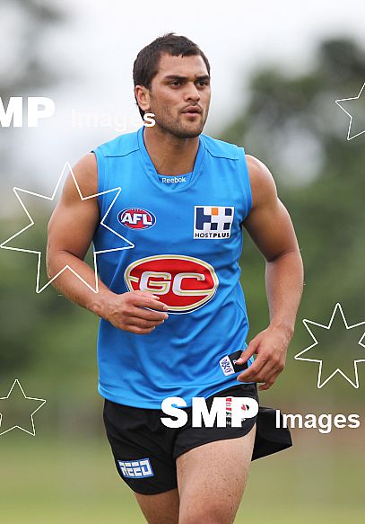 Karmichael Hunt in action during his first official training session for the Gold Coast Football Club at Carrara Stadium.AFL Training , Gold Coast , Queensland ,  Australia . Wednesday 2 June 2010 . Photo: Â© JASON O'BRIEN / SMP IMAGES