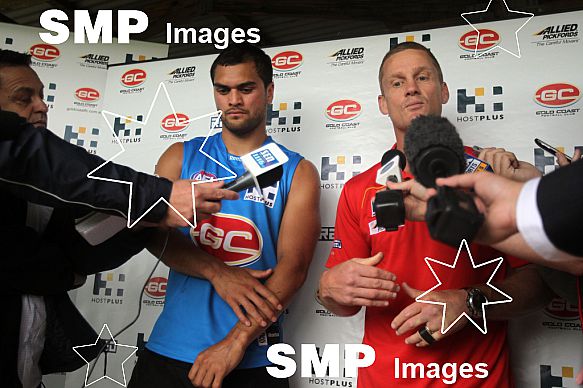 Karmichael Hunt in action during his first official training session for the Gold Coast Football Club at Carrara Stadium.AFL Training , Gold Coast , Queensland ,  Australia . Wednesday 2 June 2010 . Photo: Â© JASON O'BRIEN / SMP IMAGES