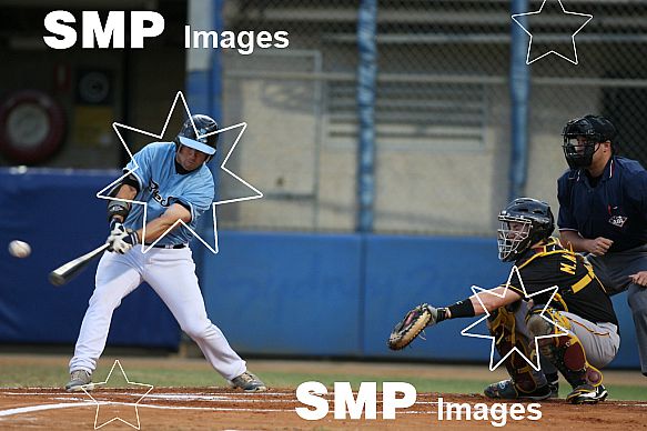 26-11-2010 AUSTRALIAN BASEBALL LEAGUE . SYDNEY BLUE SOX,  V  BRISBANE BANDITS,  VENUE BLACKTOWN OLYMPIC STADIUM .PHOTOGRAPHER NEIL EGERTON SMP IMAGES