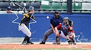 AUSTRALIAN BASEBALL LEAGUE - DECEMBER 21 2010, Melbourne Showgrounds - Game 1. Melbourne Aces 18 defeated Brisbane Bandits 8.