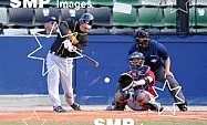 AUSTRALIAN BASEBALL LEAGUE - DECEMBER 21 2010, Melbourne Showgrounds - Game 1. Melbourne Aces 18 defeated Brisbane Bandits 8.