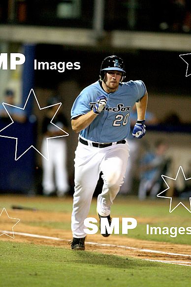 26-11-2010 AUSTRALIAN BASEBALL LEAGUE . SYDNEY BLUE SOX,  V  BRISBANE BANDITS,  VENUE BLACKTOWN OLYMPIC STADIUM .PHOTOGRAPHER NEIL EGERTON SMP IMAGES