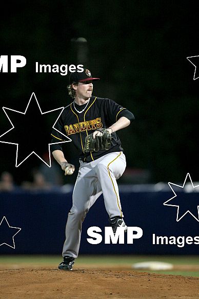 26-11-2010 AUSTRALIAN BASEBALL LEAGUE . SYDNEY BLUE SOX,  V  BRISBANE BANDITS,  VENUE BLACKTOWN OLYMPIC STADIUM .PHOTOGRAPHER NEIL EGERTON SMP IMAGES