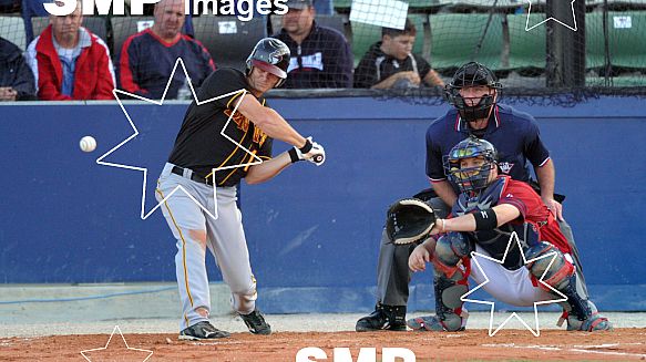 AUSTRALIAN BASEBALL LEAGUE - DECEMBER 23 2010, Melbourne Showgrounds. Melbourne 16 defeated Brisbane 3.